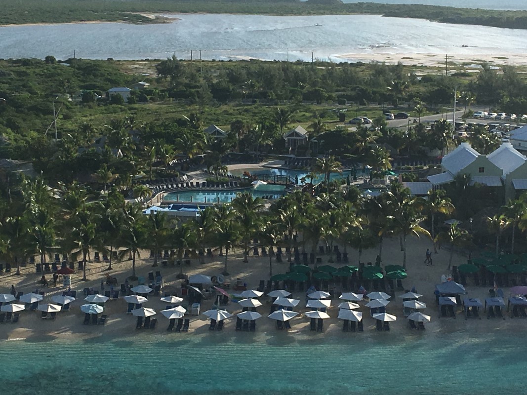 A high perspective view of the Grand Turk resorts.